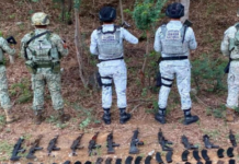 Blow to crime in Durango: Federal forces seize arsenal and powerful explosives during raids.
