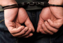 Public notary in Durango arrested for alleged fraud